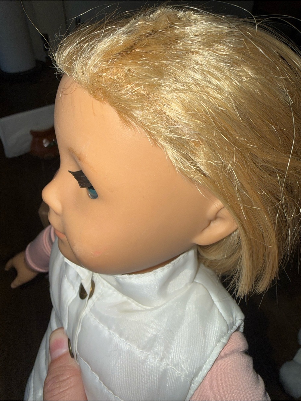 18" American Girl Doll Custom Blonde Short Hair with Bonus Winter Outfit & Purse - Picture 11 of 11